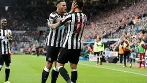 辽篮海报制作团队揭秘：阵容达9人，负责人为忠实战迷